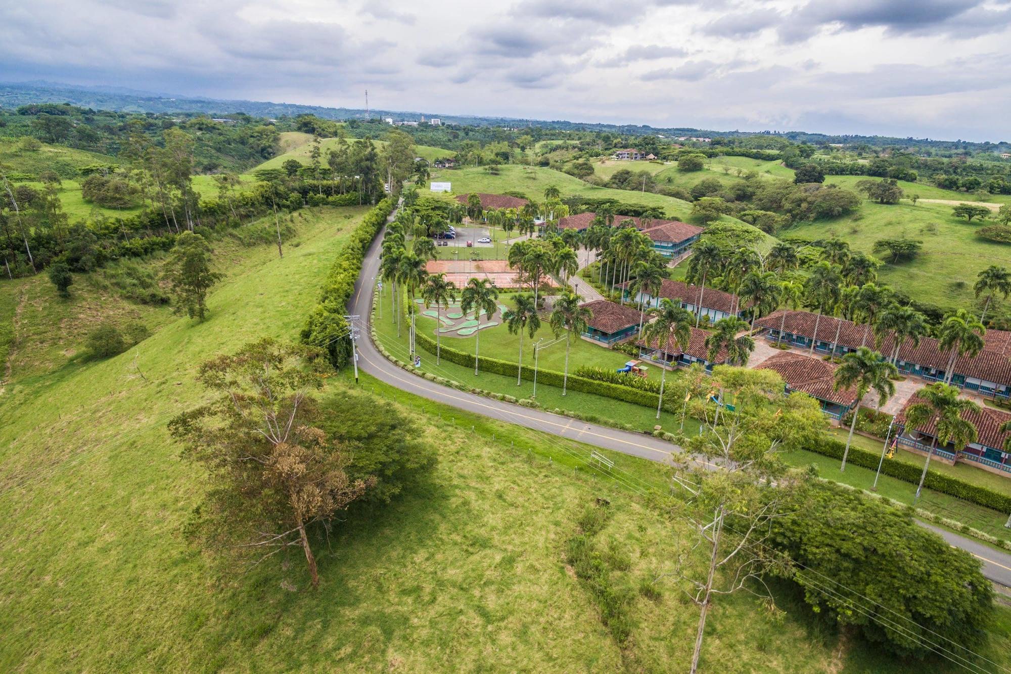 Decameron Las Heliconias Quimbaya Ngoại thất bức ảnh